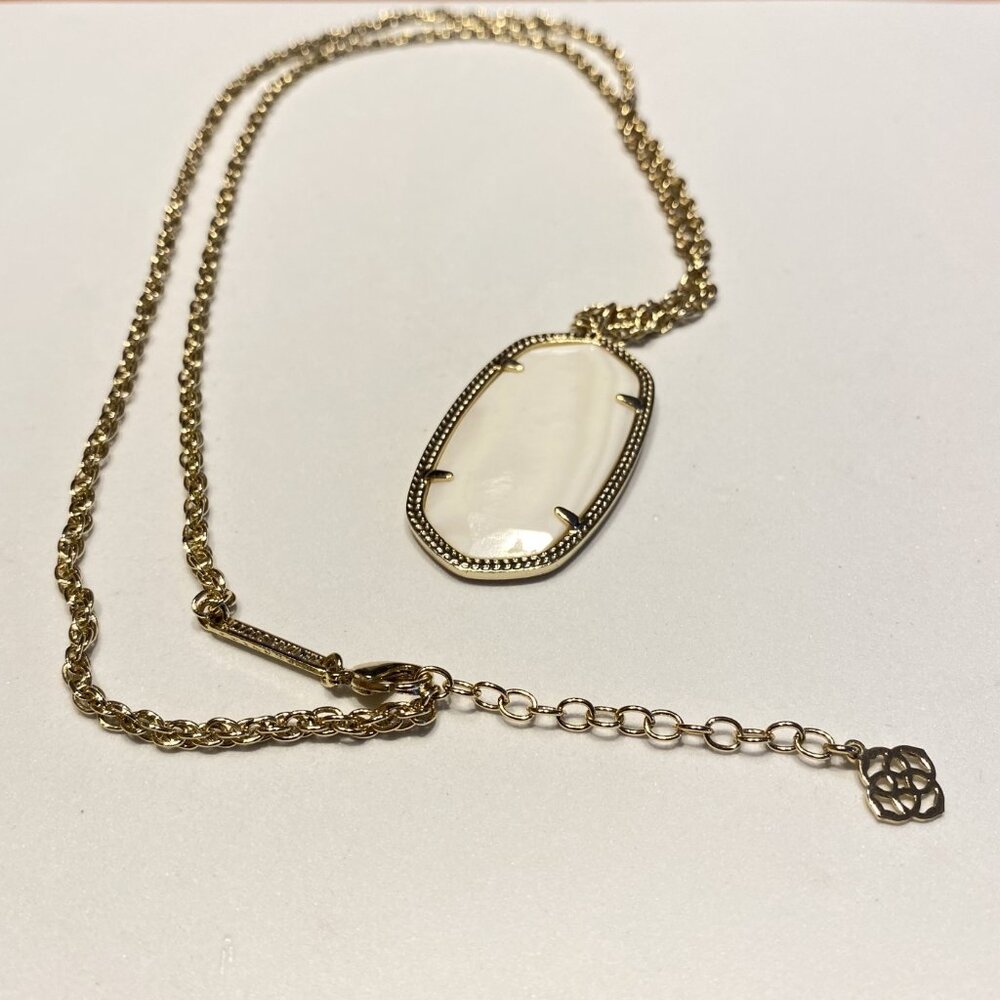 Kendra Scott Necklace